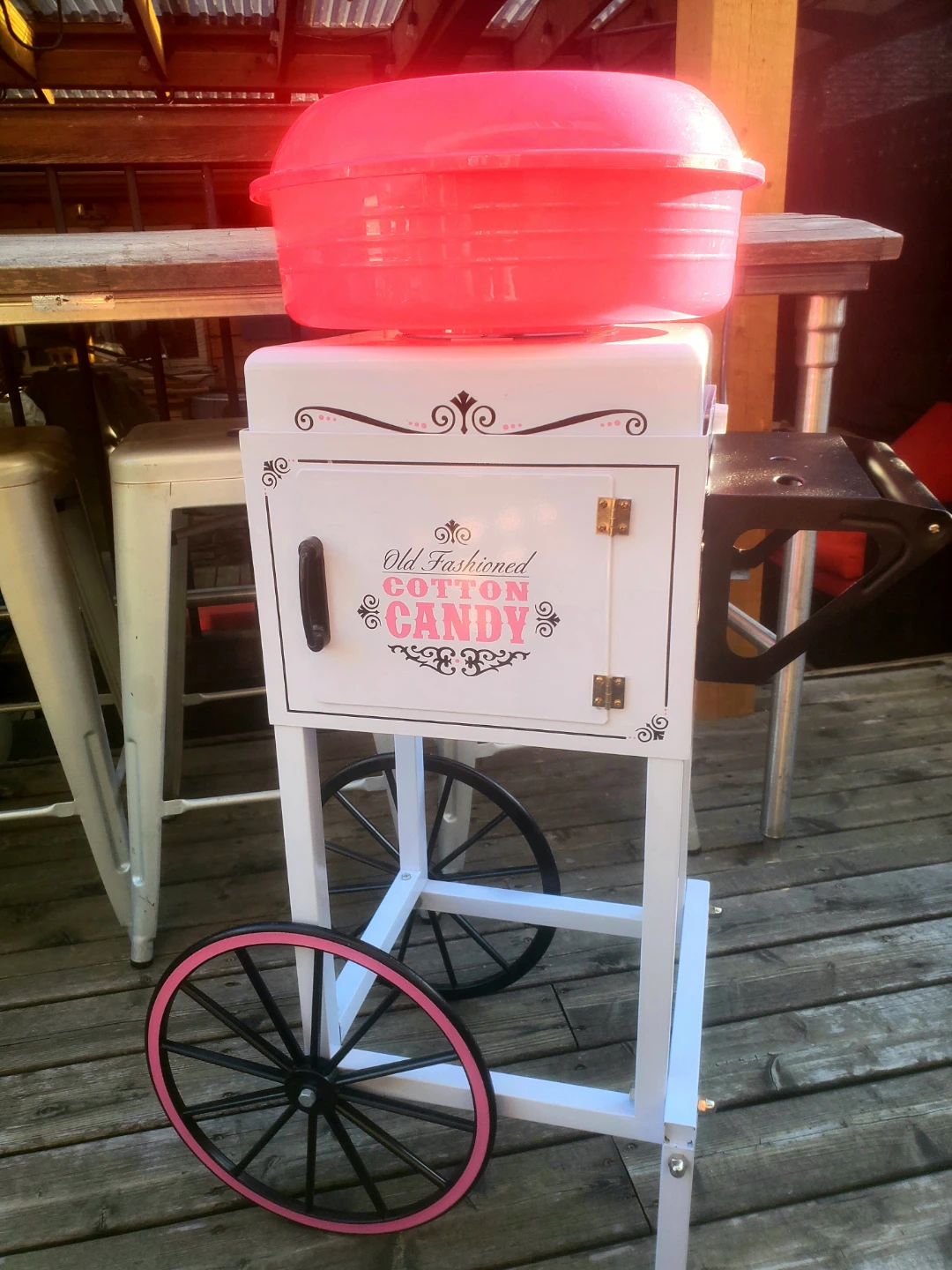 Old Fashioned Cotton Candy Cart