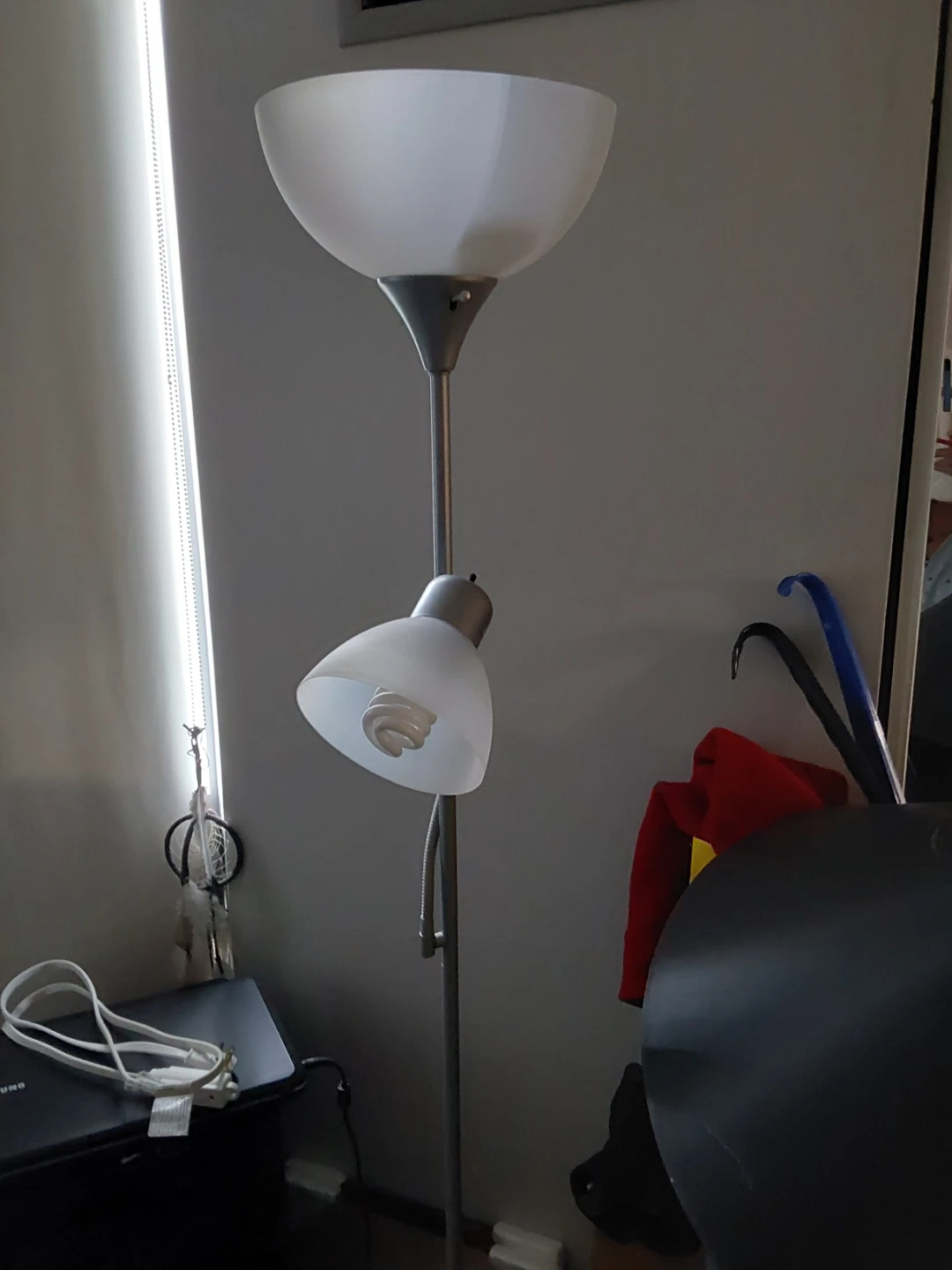 Floor Lamp with Adjustable Reading Light