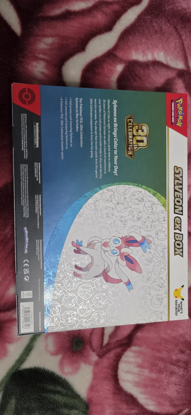 Pokemon Sylveon ex Box 30th Celebration - photo 2