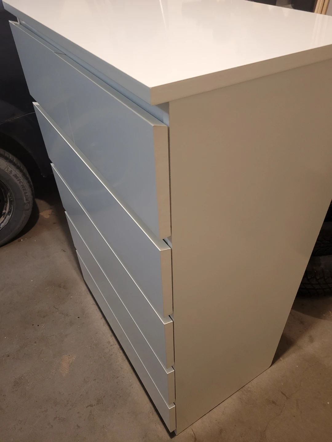 Delivery - ikea Malm Dresser - photo 3