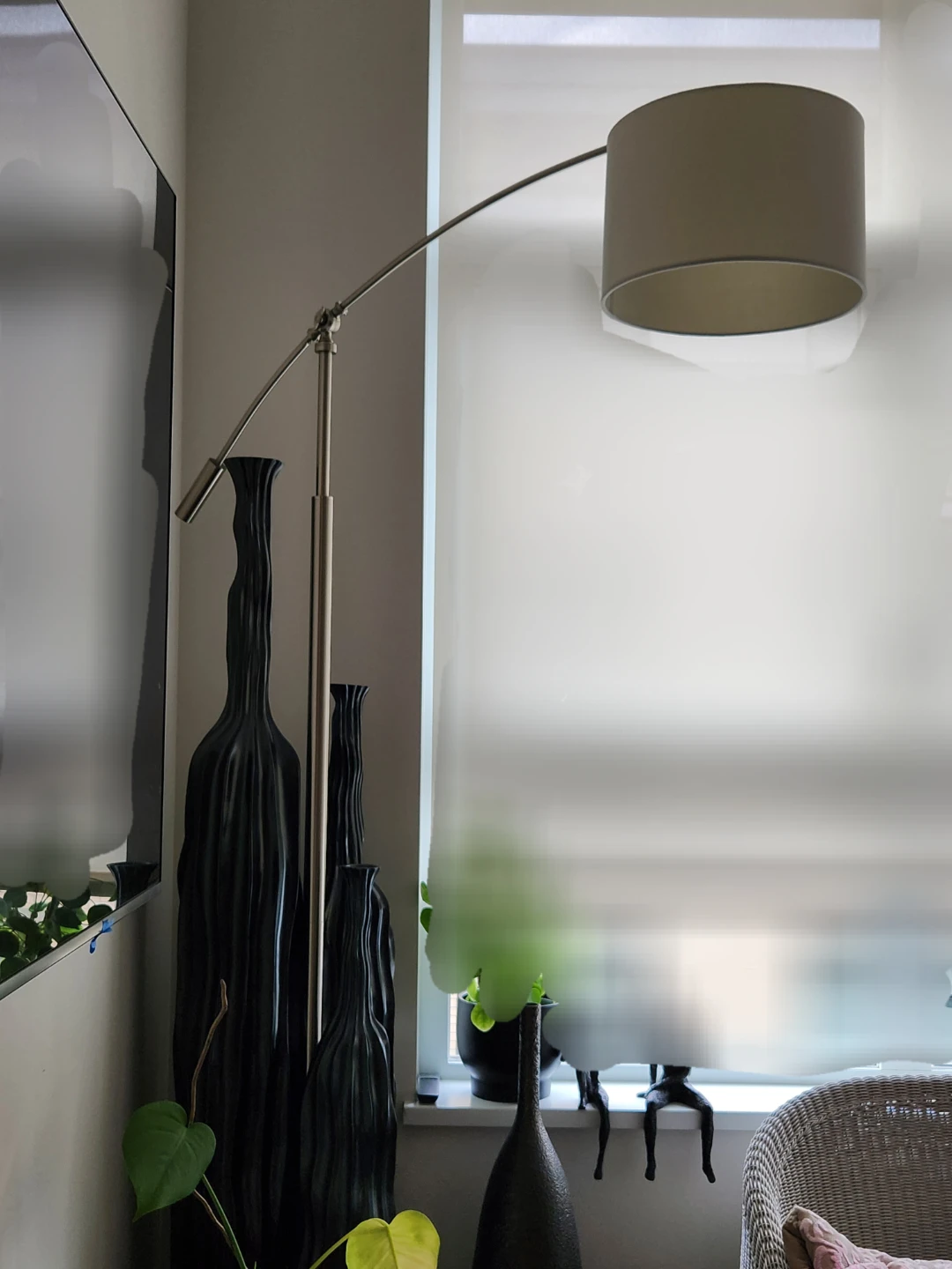 Tall Arched Lamp - photo 2