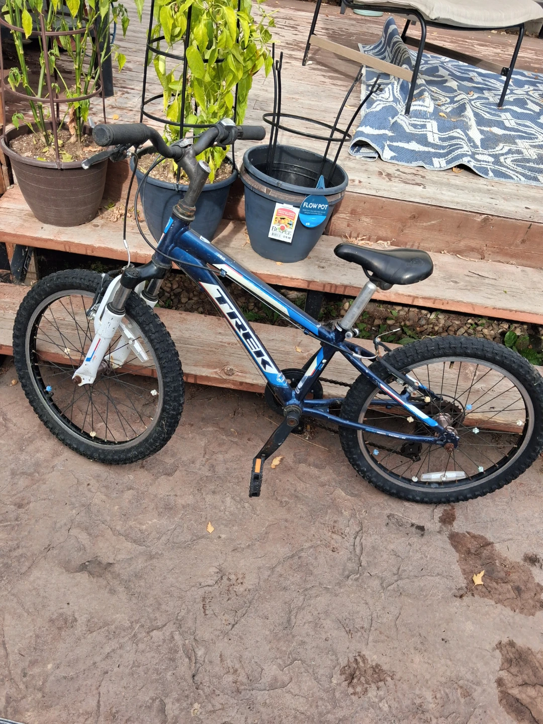 Trek MT60 Kids Mountain Bike