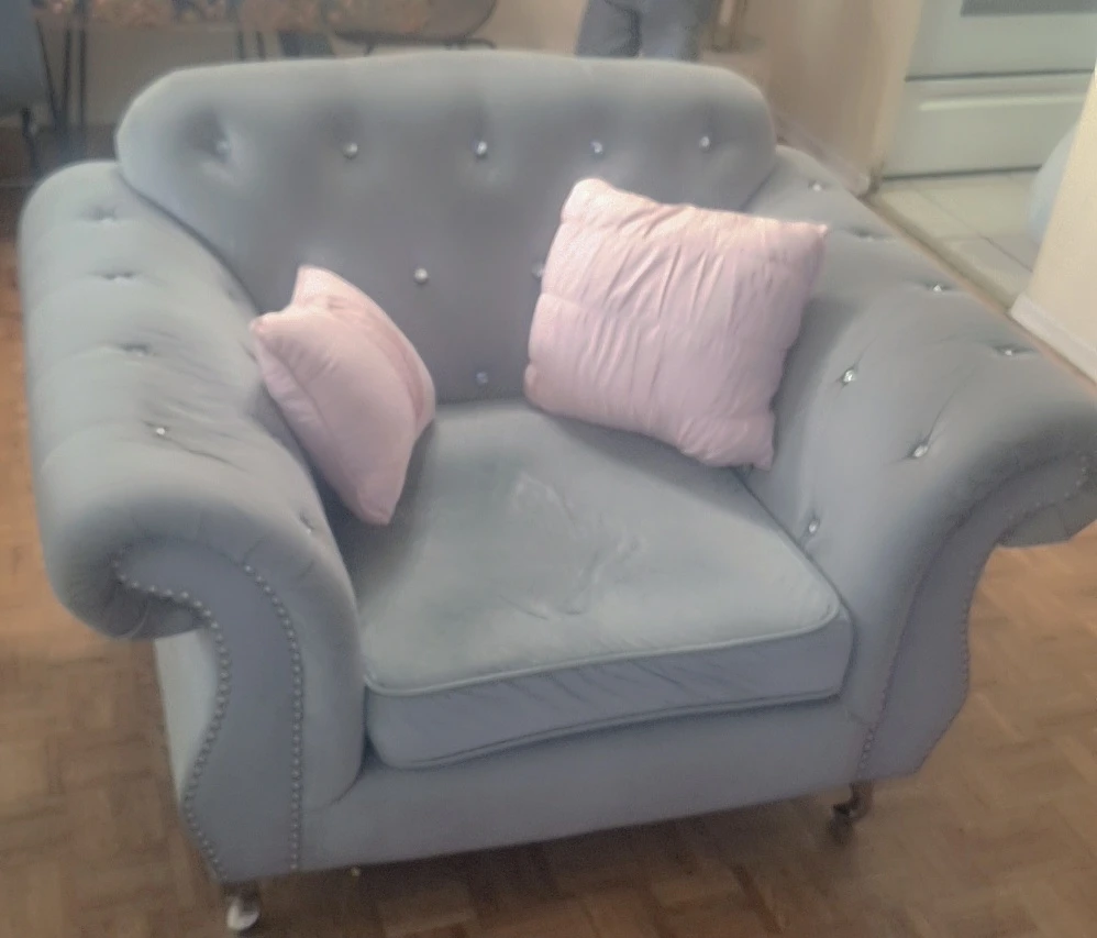 Tufted Velvet Sofa with Rhinestone Details - photo 3