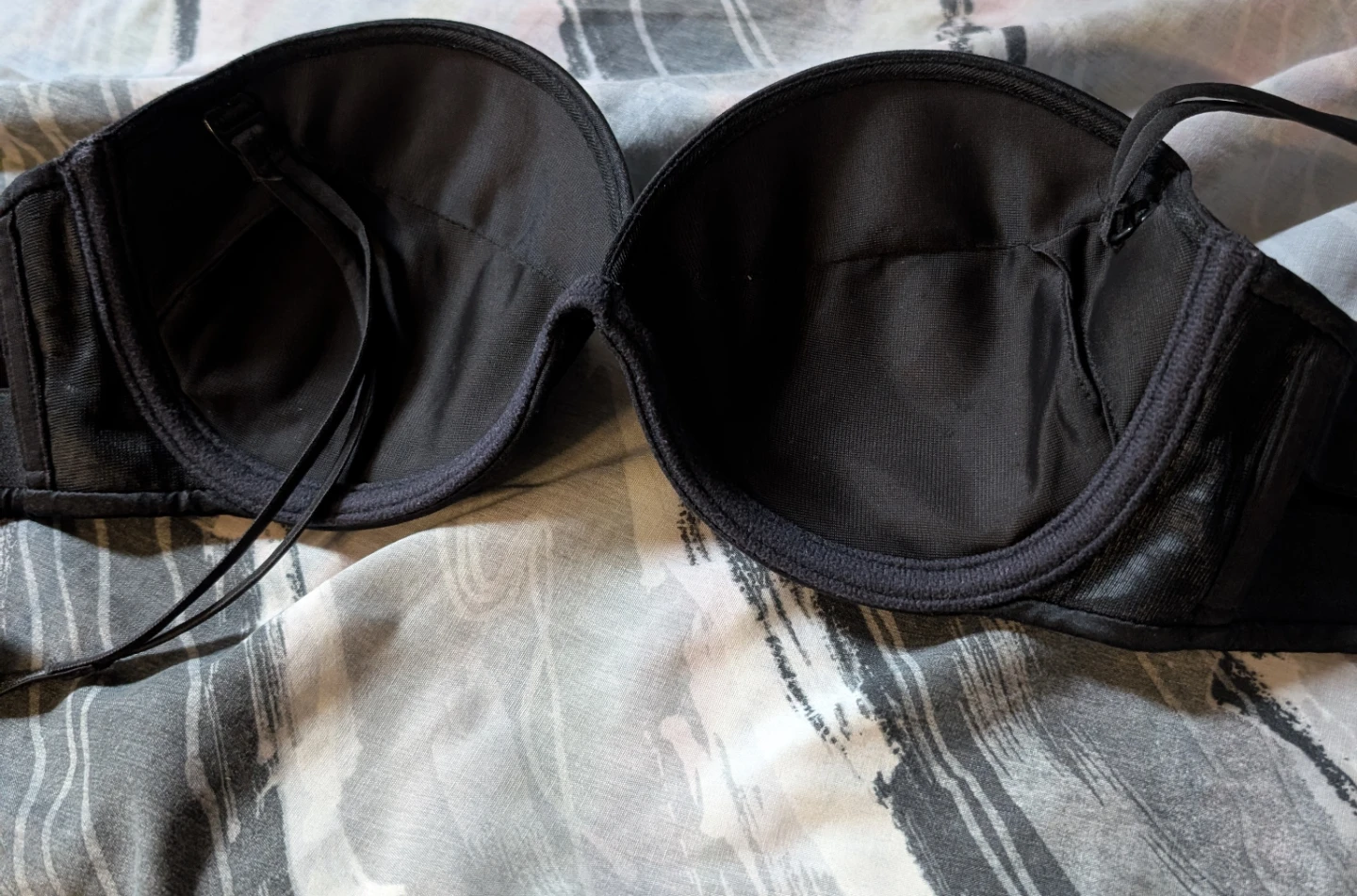 Victoria's Secret Very Sexy Strapless Bra Black 34B - photo 2