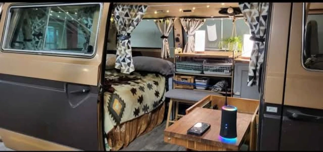 Volkswagen Vanagon 1984 Camper - photo 2