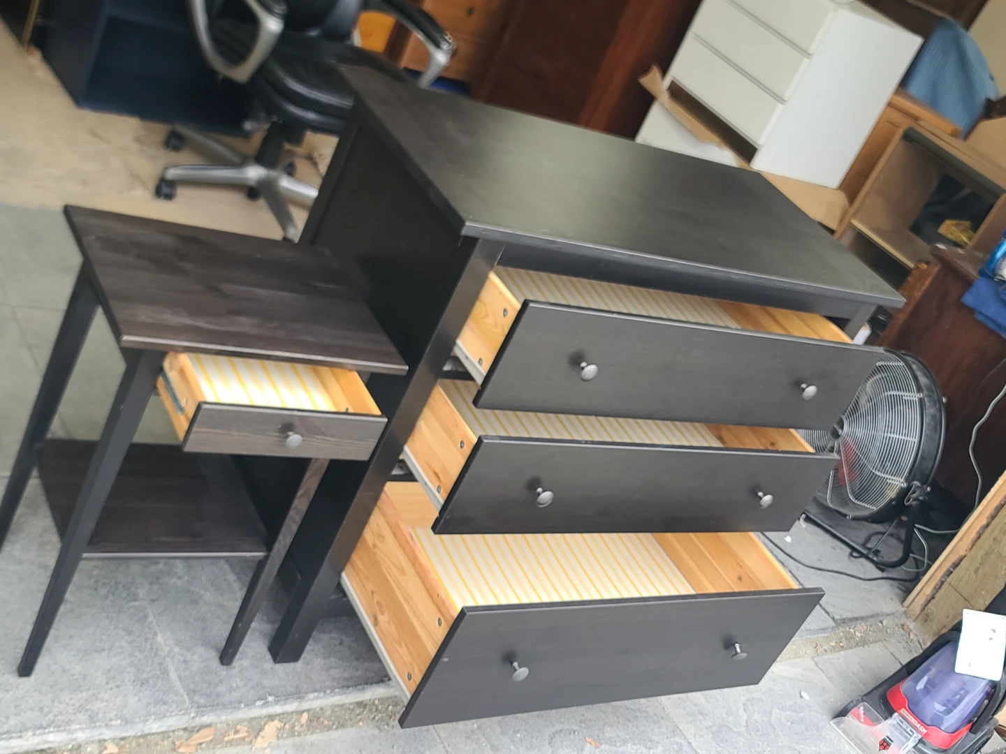 IKEA Hemnes 3-Drawer Dresser and Nightstand Set - photo 2