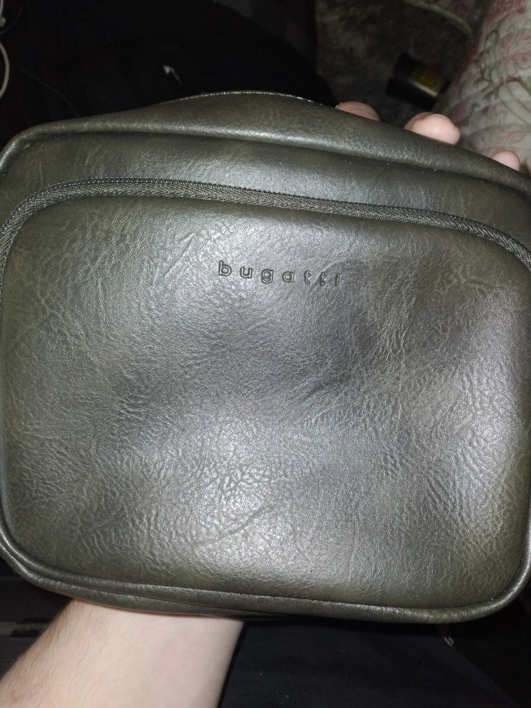 Bugatti crossbody bag in olive