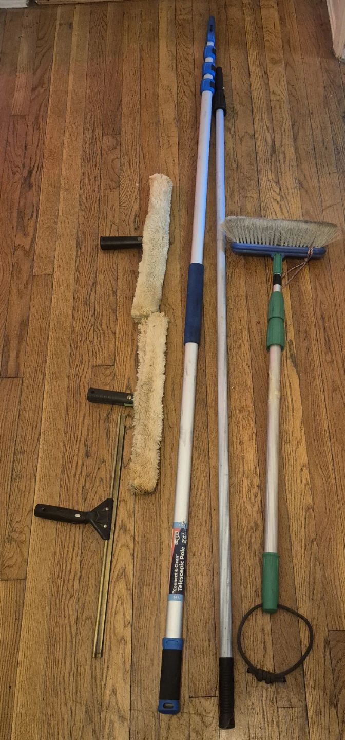Connect & Clean Telescopic Pole and Window Squeegee Set