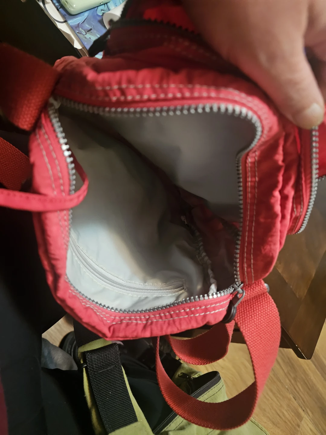 Red Kipling Crossbody Bag - photo 4