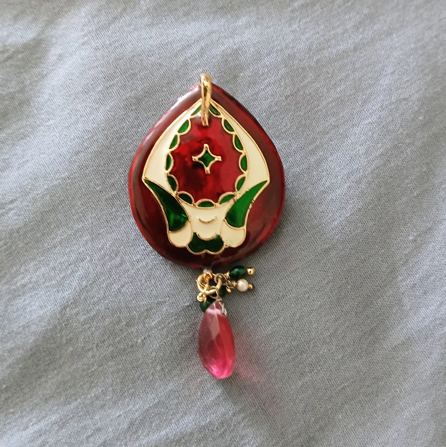 Red and Gold Enamel Pendant 🏈