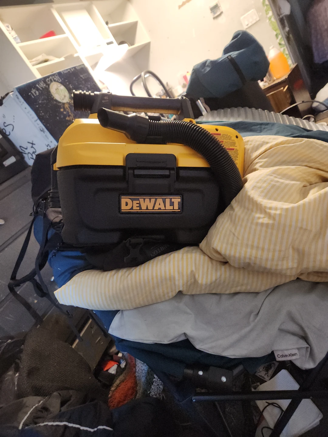DEWALT 2 Gal. Cordless Wet/Dry Vacuum - photo 2