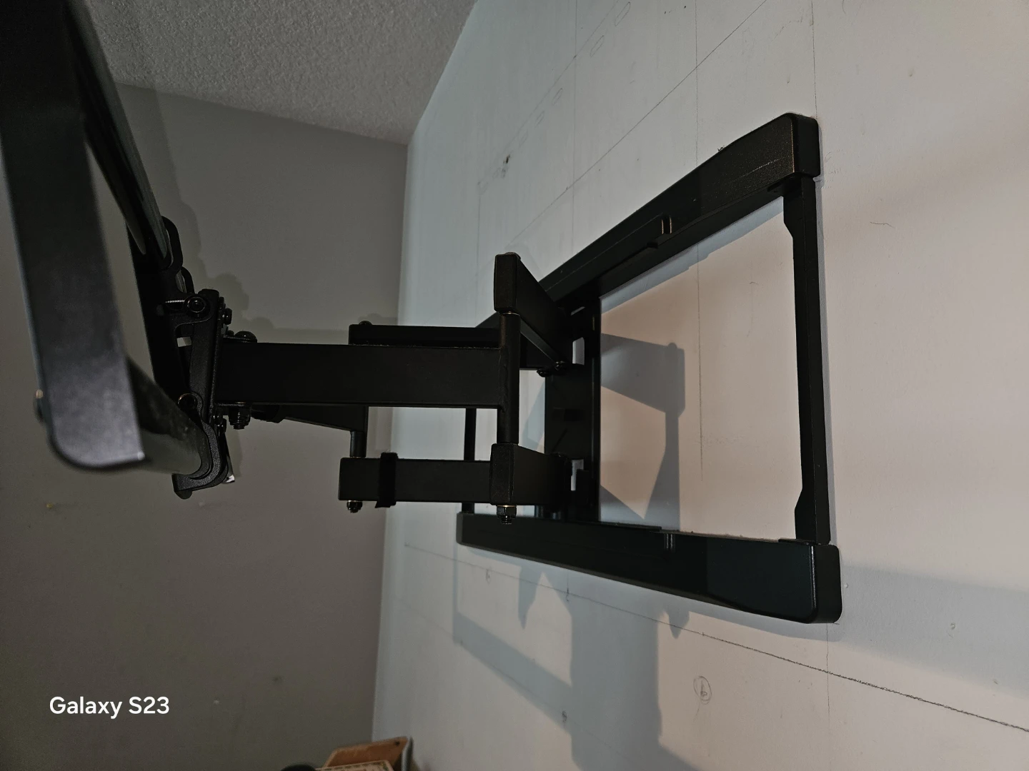 Full Motion TV Wall Mount - photo 4