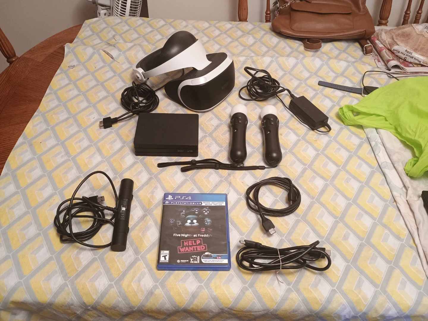 Sony PlayStation VR Bundle with Move Controllers - photo 2