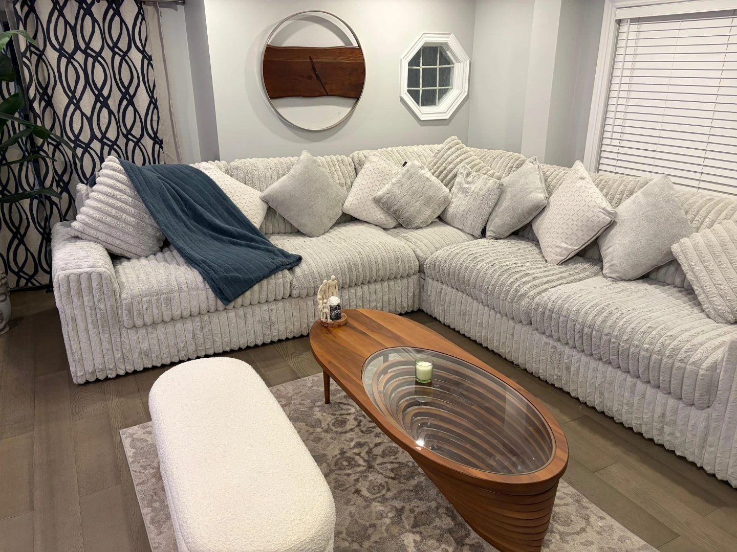 Cozy Sectional Sofa - photo 3