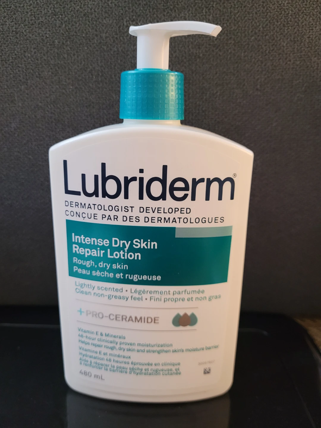 Lubriderm Intense Dry Skin Repair Lotion 480 mL