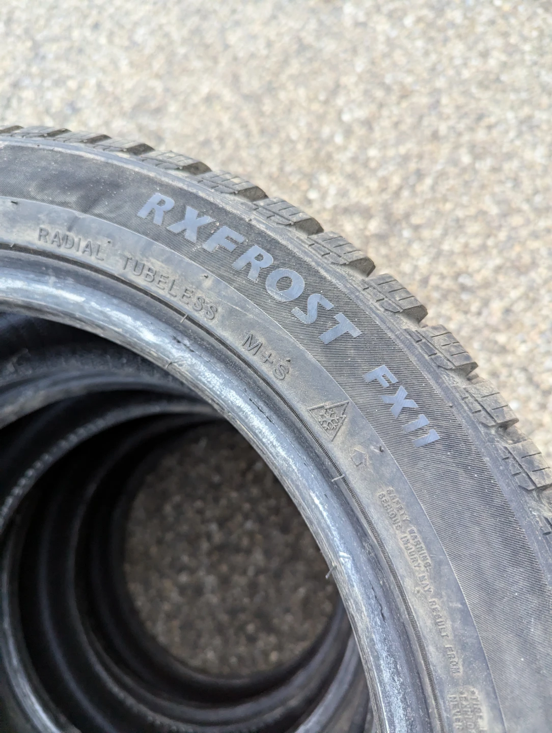 215/50R17 RoadX RXFrost FX11 Studdable Winter - photo 4
