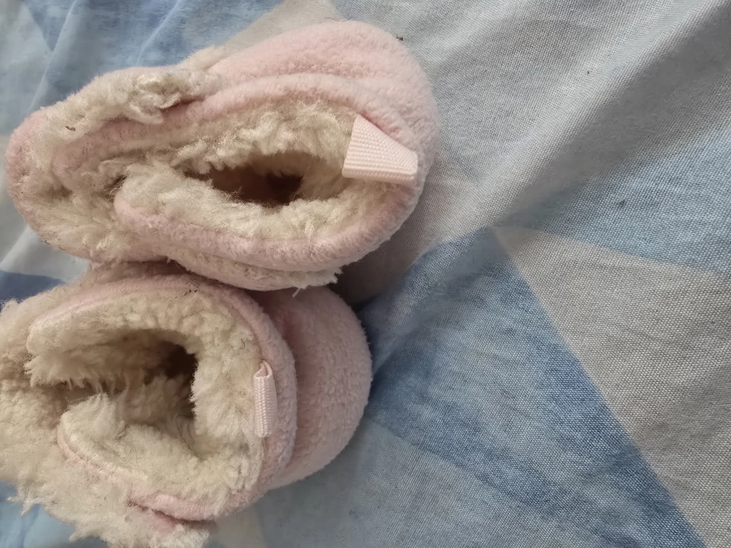 Baby Pink Fleece Booties with Sherpa Lining - photo 2