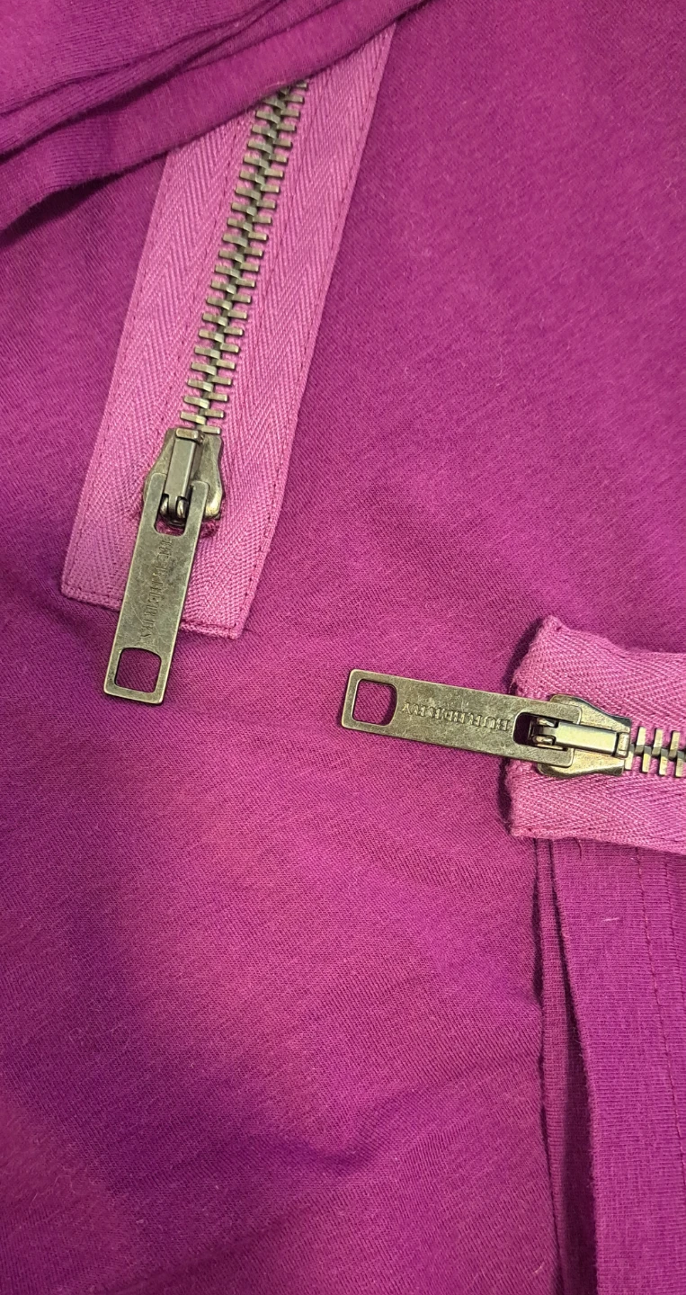 Burberry Long-Sleeve Zippered Top - photo 3