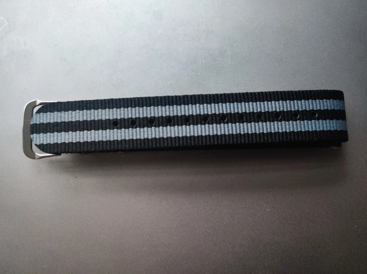 20mm Striped NATO Watch Strap - photo 2