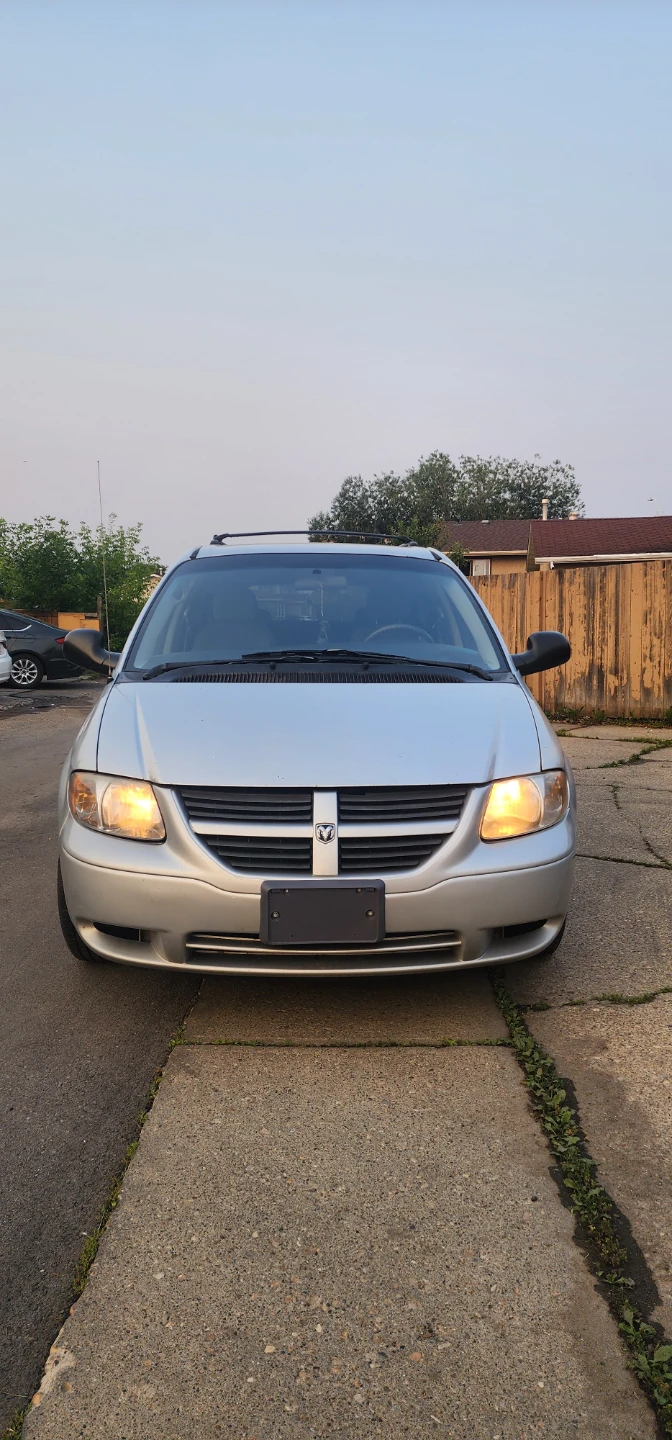 Silver Dodge Grand Caravan 2006 - photo 2