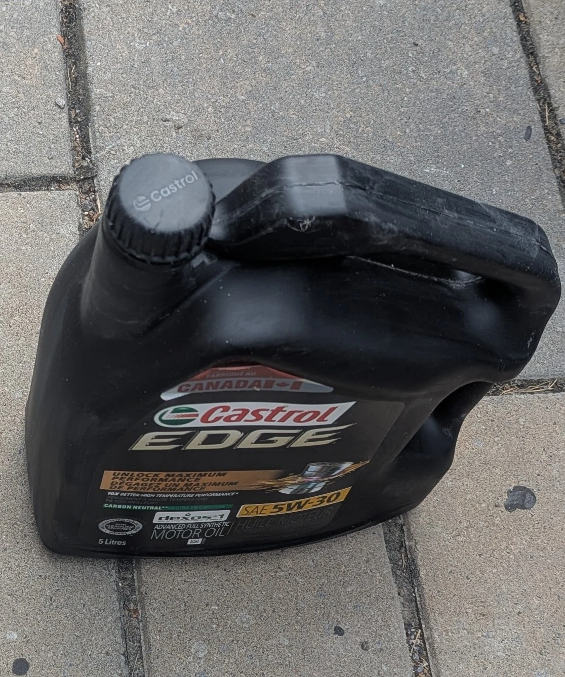 Castrol EDGE 5W-30 Advanced Full Synthetic Motor Oil