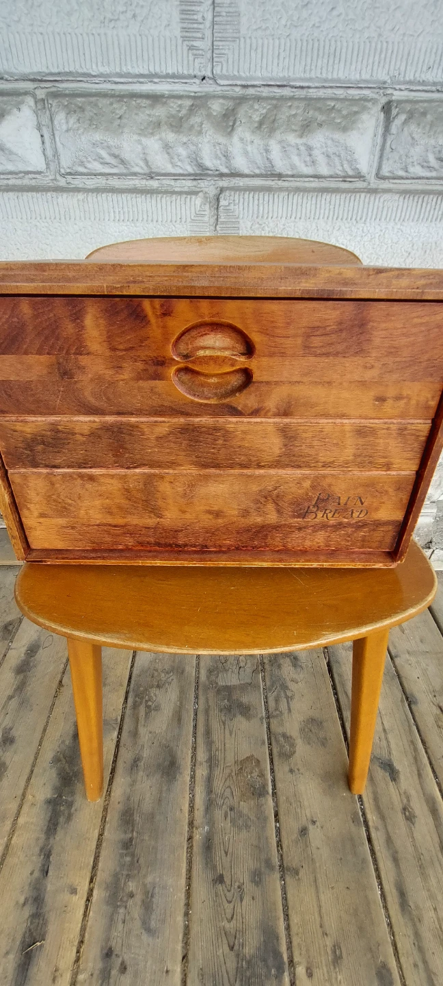 Vintage Wooden Bread Box - photo 2
