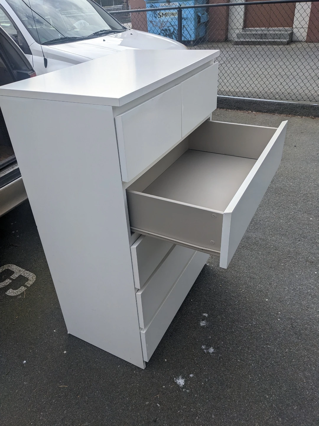 IKEA Malm 6-Drawer Dresser - photo 3