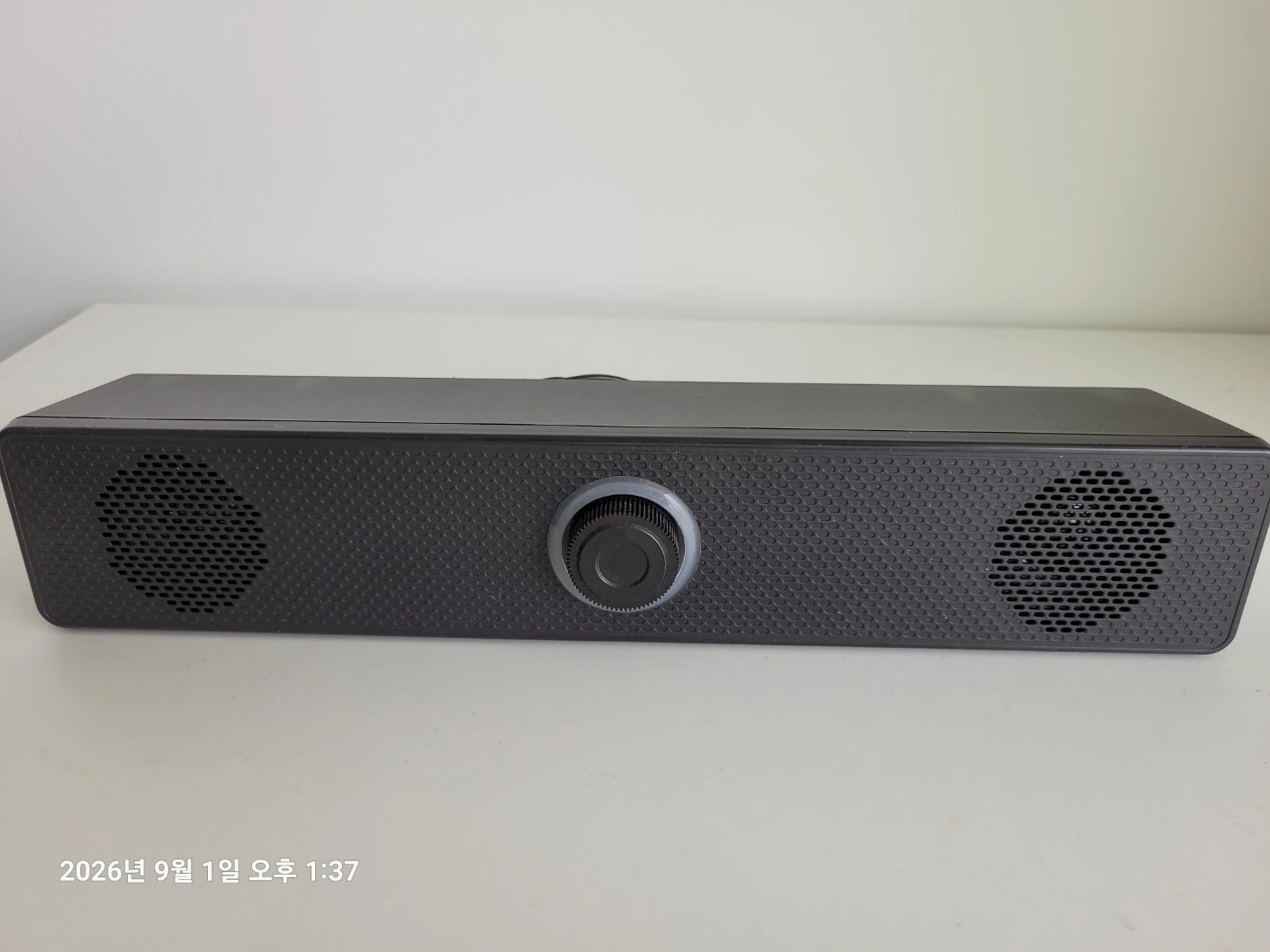 Black Soundbar Speaker
