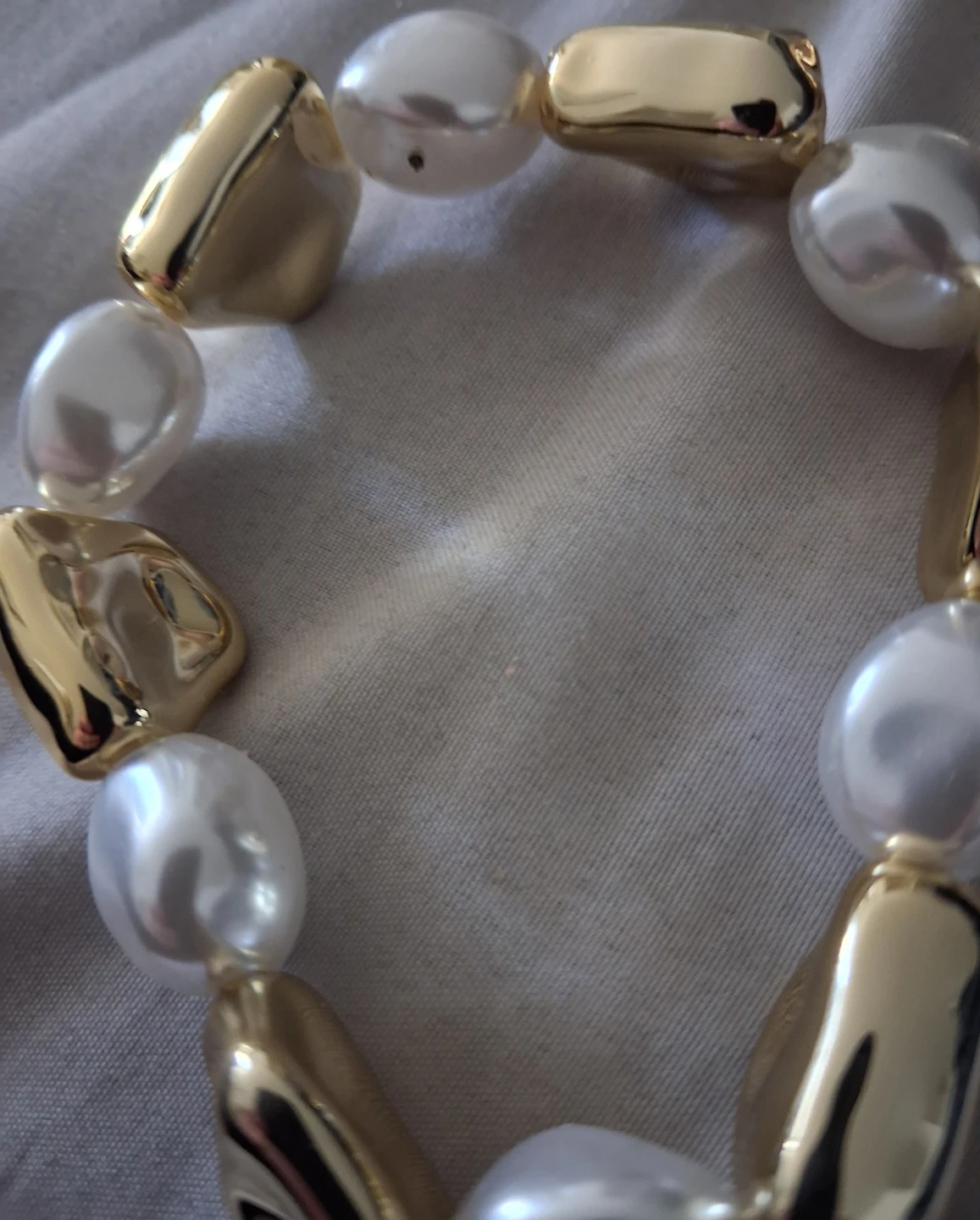 Pearl and Gold Bead Bracelet with Natural Stone Pendant - photo 5