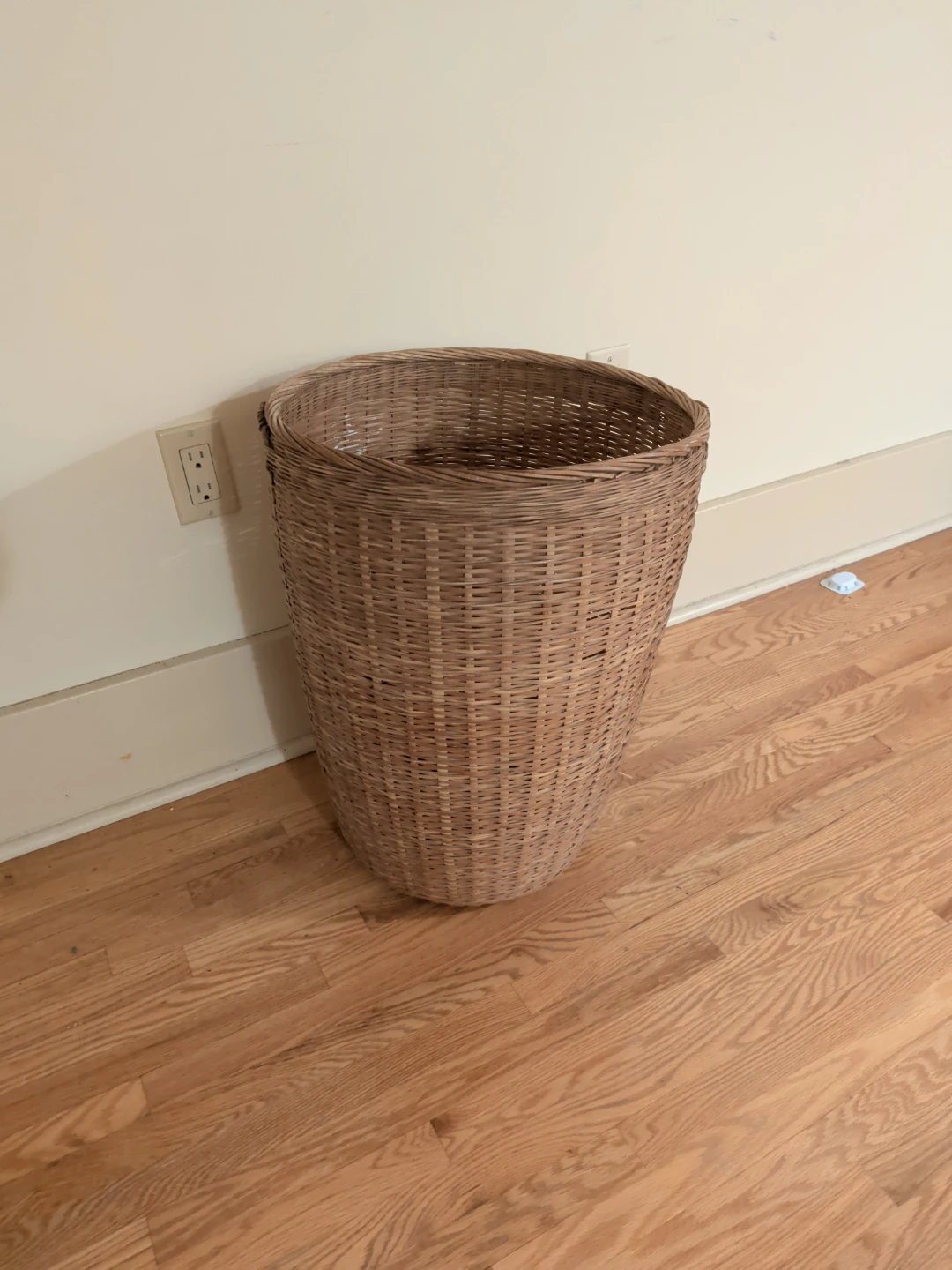 Wicker Laundry Hamper