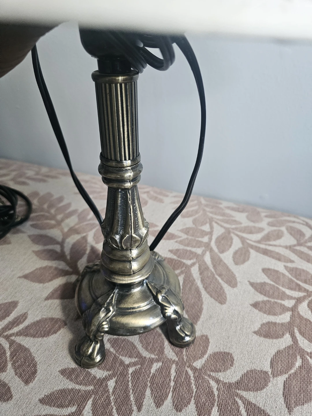 Set of Two Vintage-Style Brass Table Lamps - photo 2