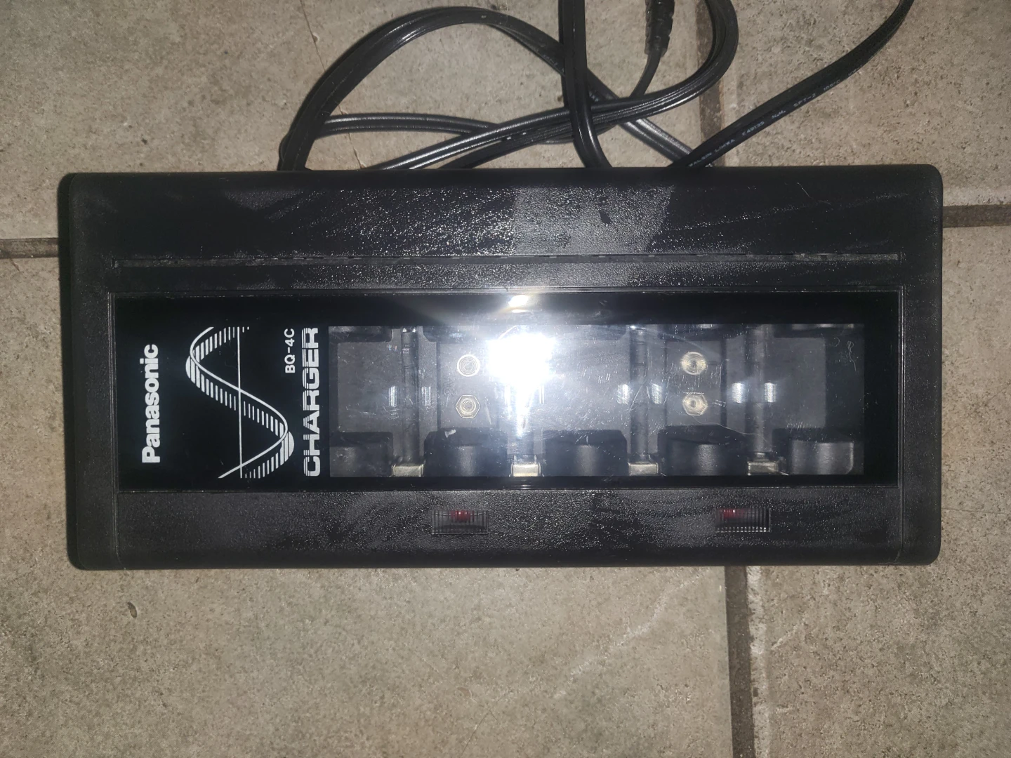 Panasonic BQ-4C Battery Charger