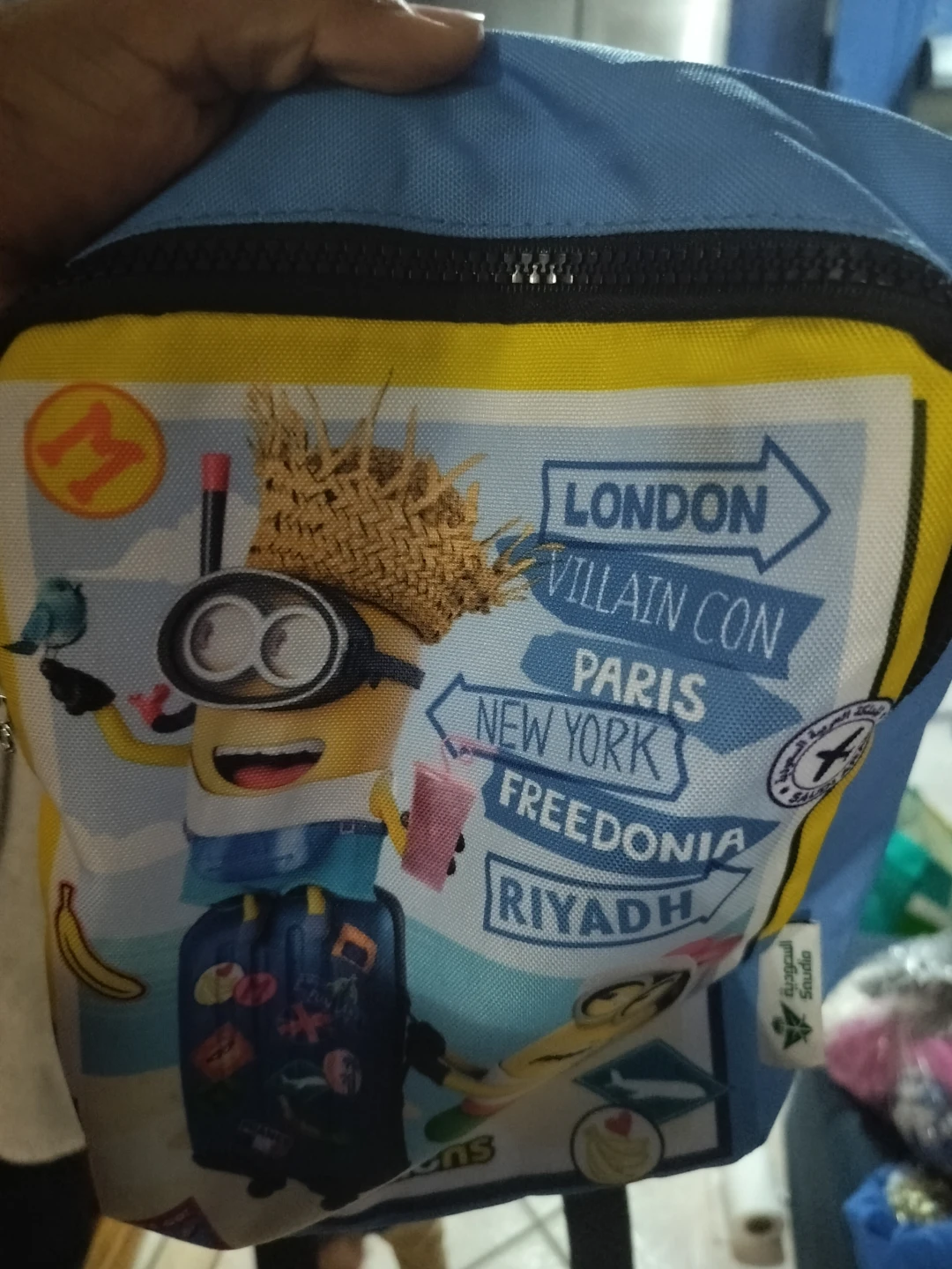 🏈 small Minions travel backpack