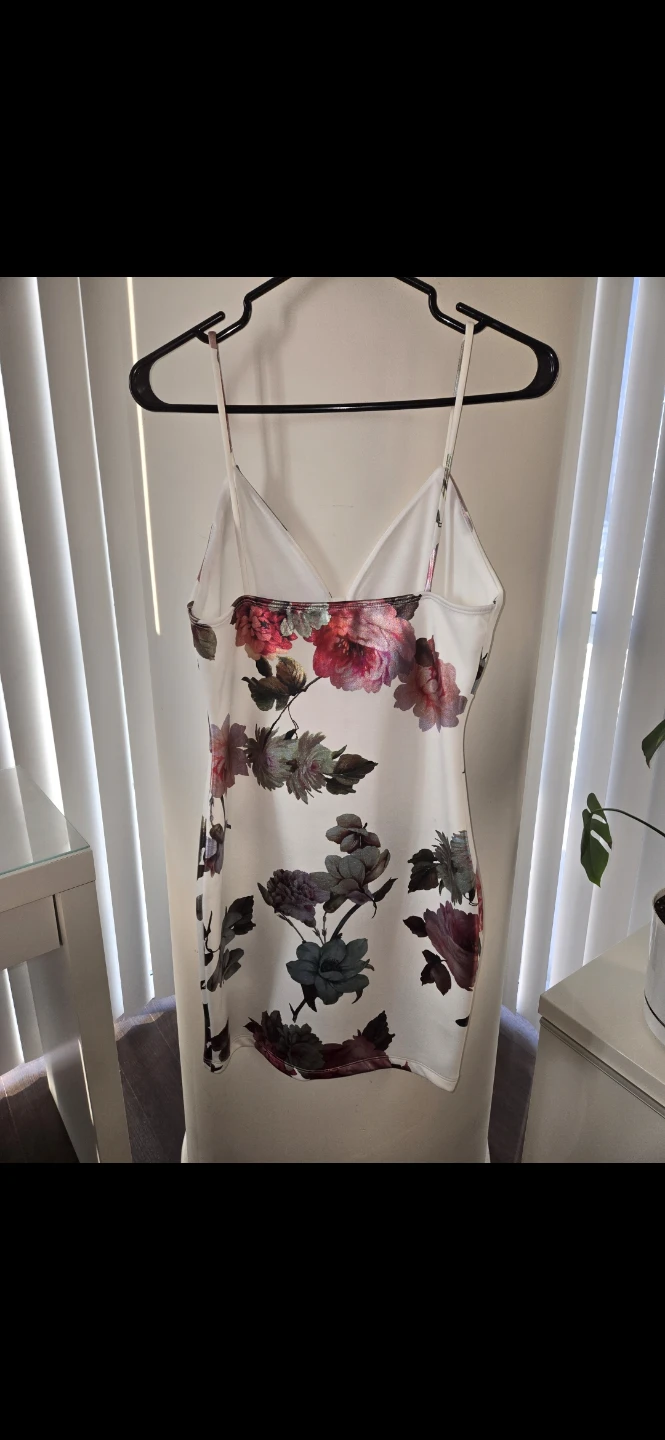 Fashion Nova Gazing At Florals Dress Size L - photo 3