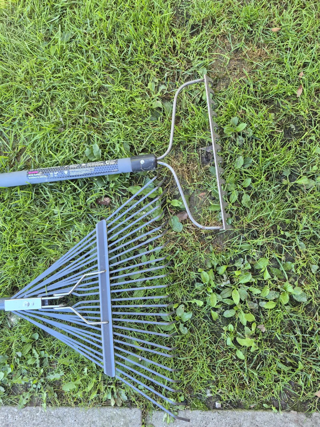 Yardworks garden rake and bow rake - photo 2