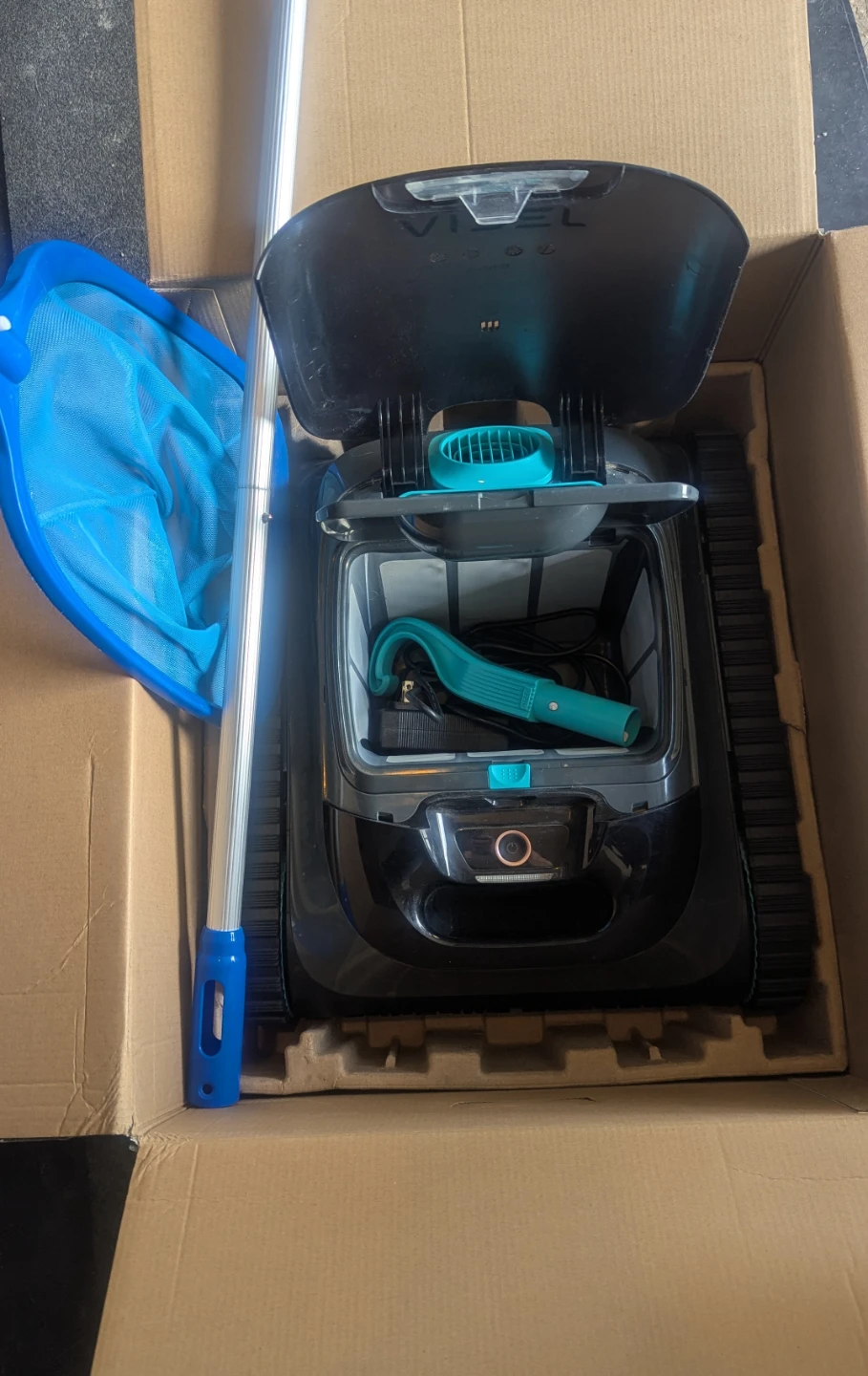 Aiper Scuba S1 Cordless Robotic Pool Cleaner - photo 4