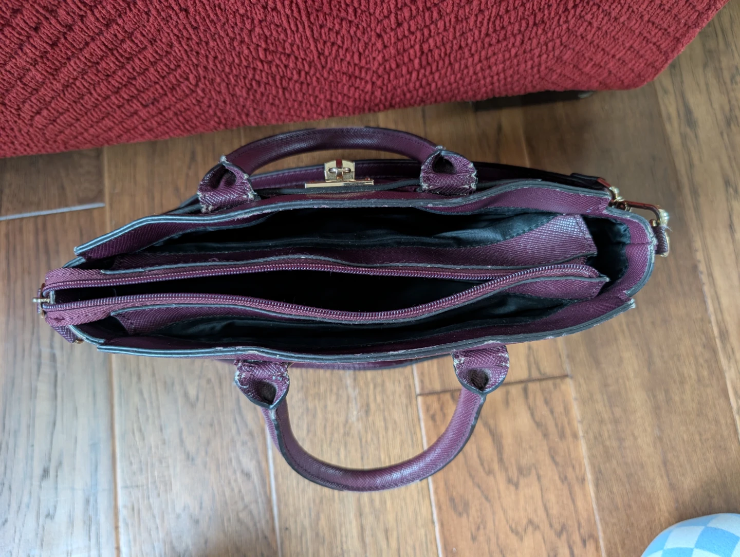 GUESS Maroon Satchel Handbag - photo 3