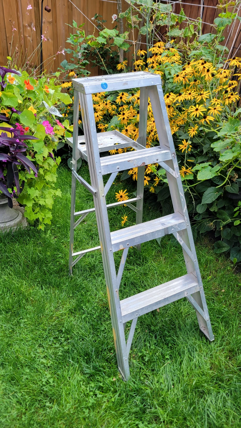 Aluminum Step Ladder fokdable