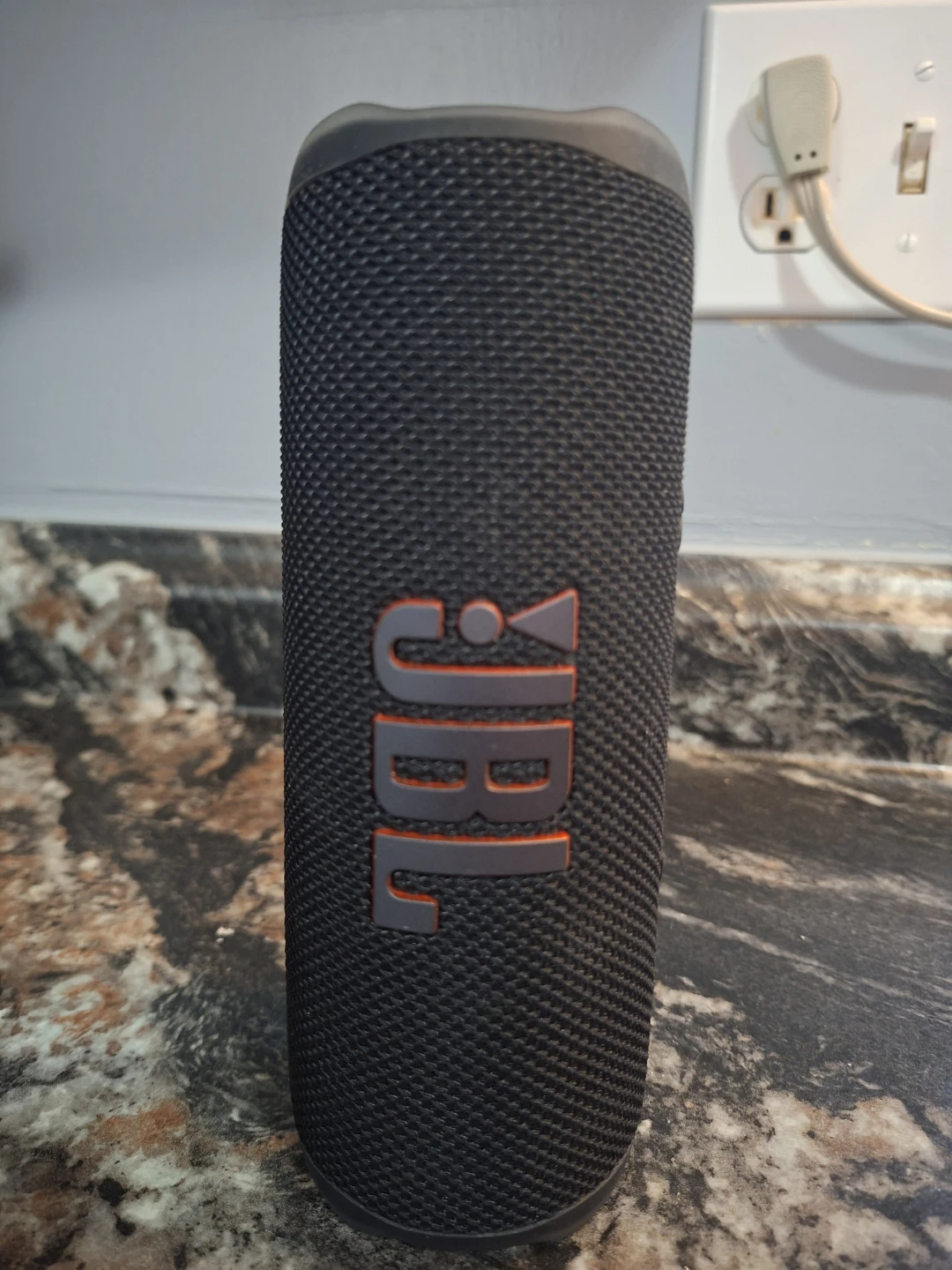 JBL Flip 6 Portable Bluetooth Speaker - Black - photo 4
