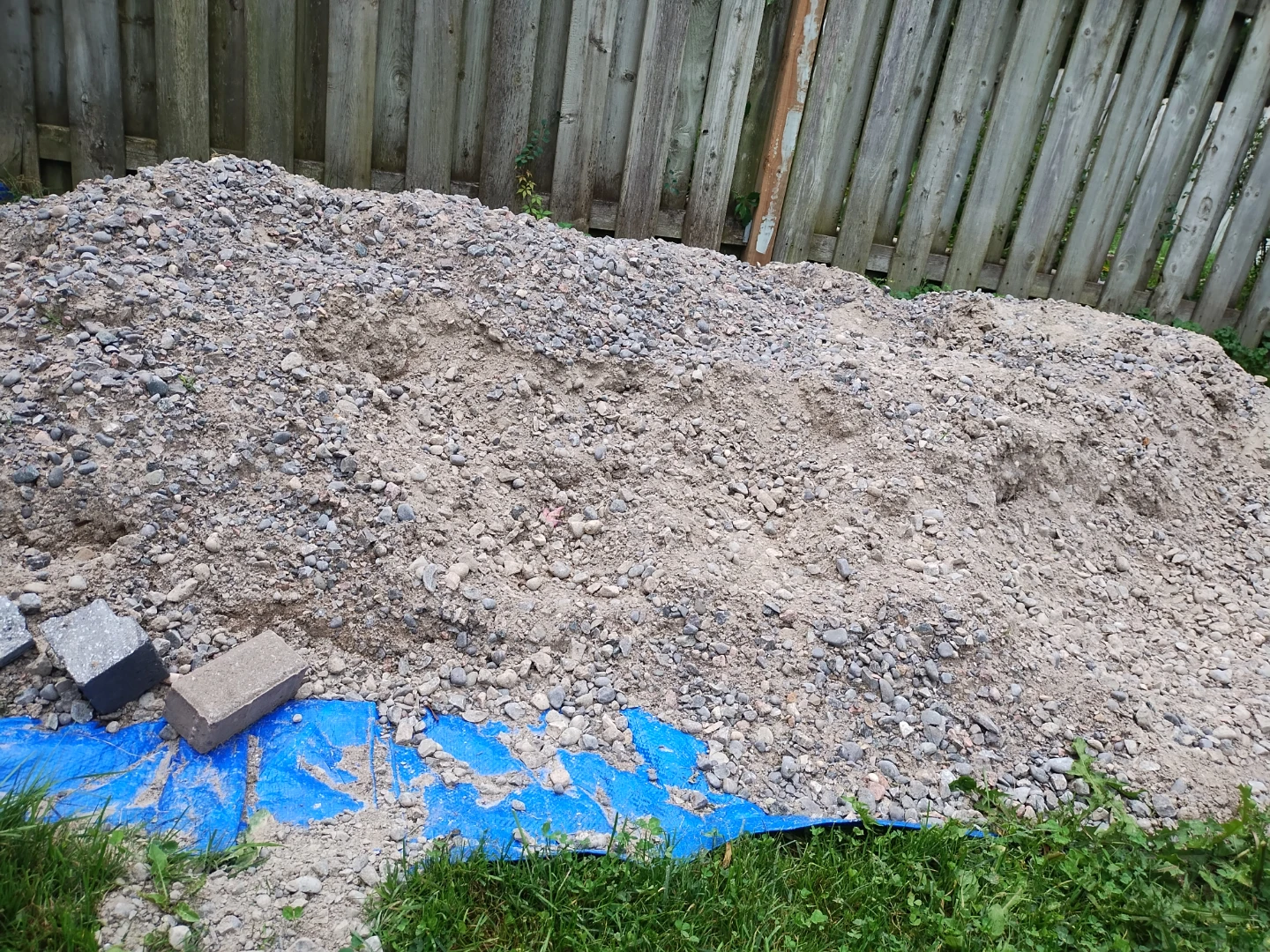 FREE Landscaping Sand & Gravel- sand Mixture - photo 2