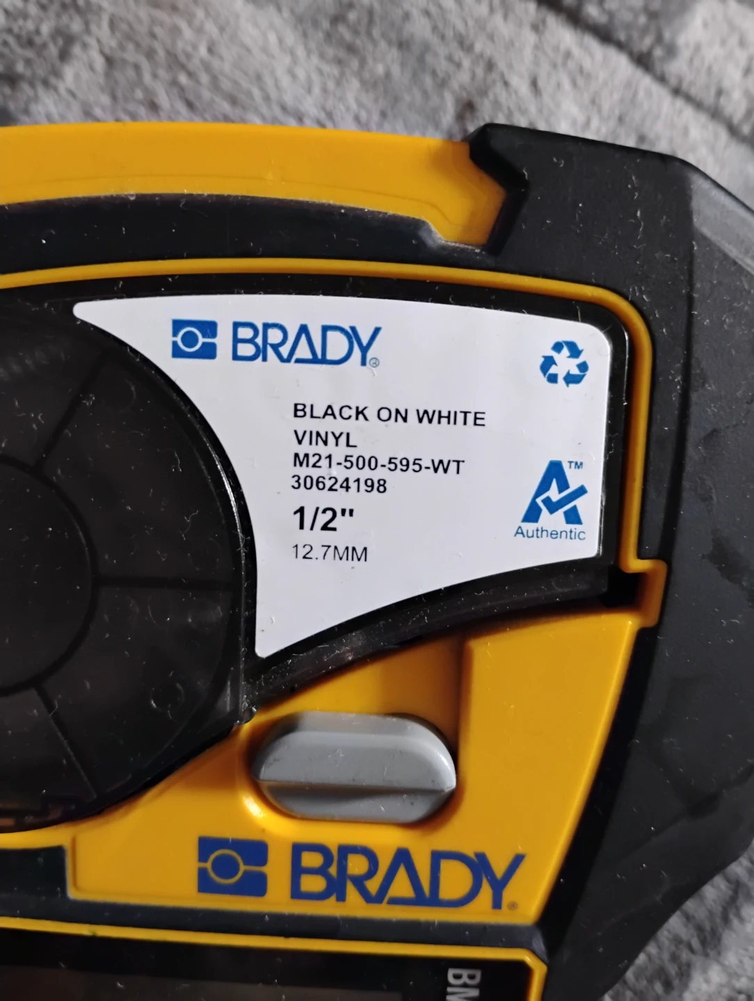 Brady M210 Portable Label Printer