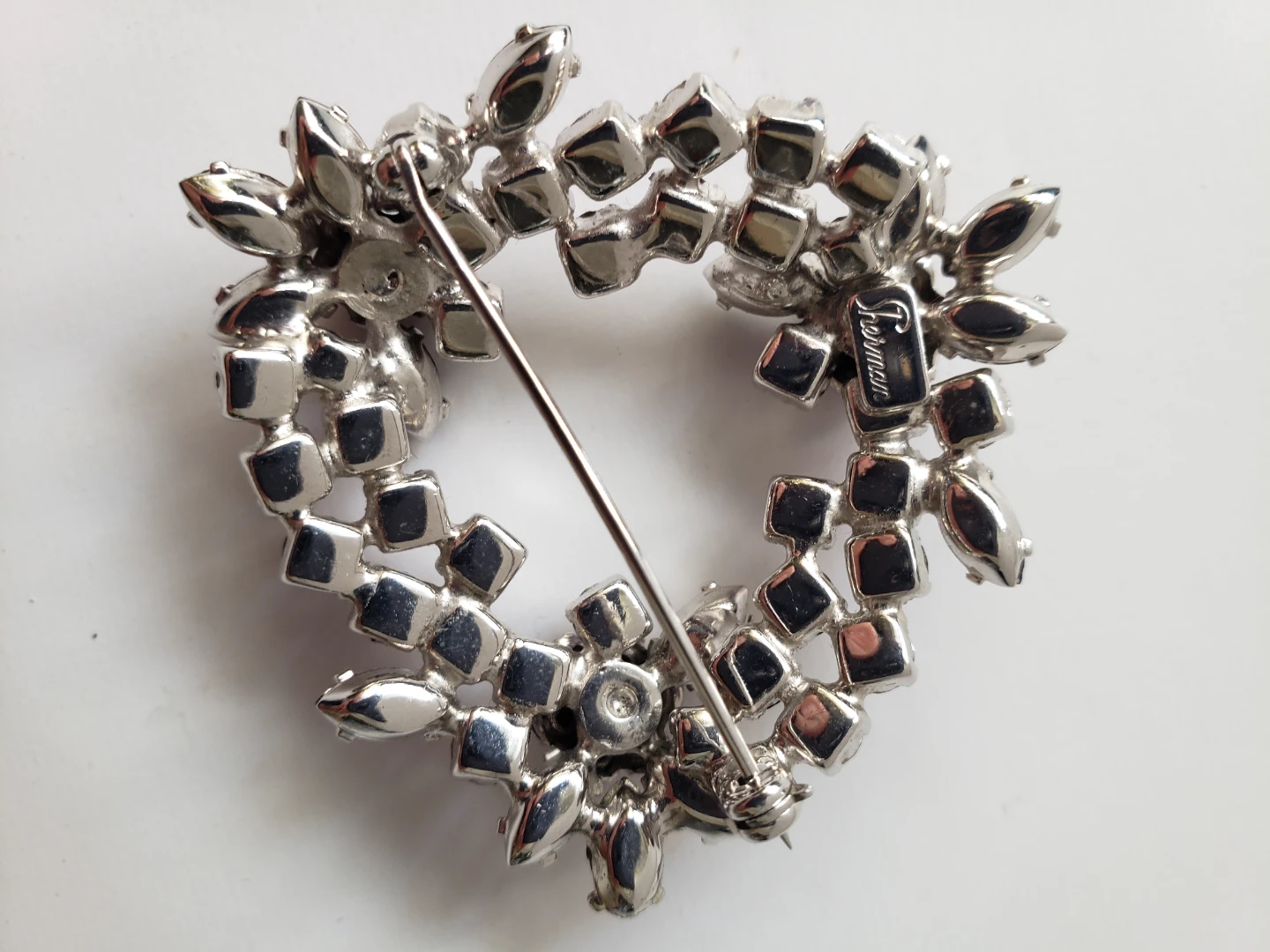 Sherman purple crystal heart brooch - photo 4