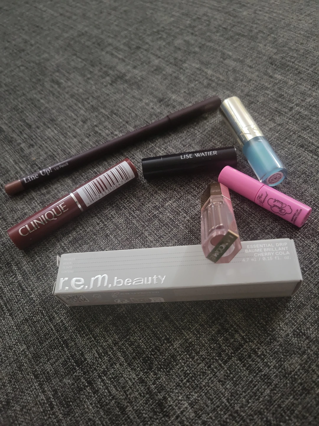 Clinique, Too Faced, r.e.m. Beauty Makeup Bundle