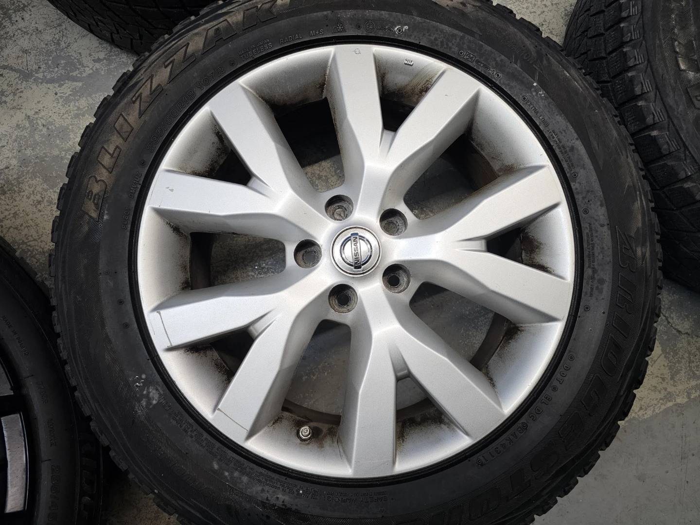 18" NISSAN MURANO O.E.M RIMS ONLY