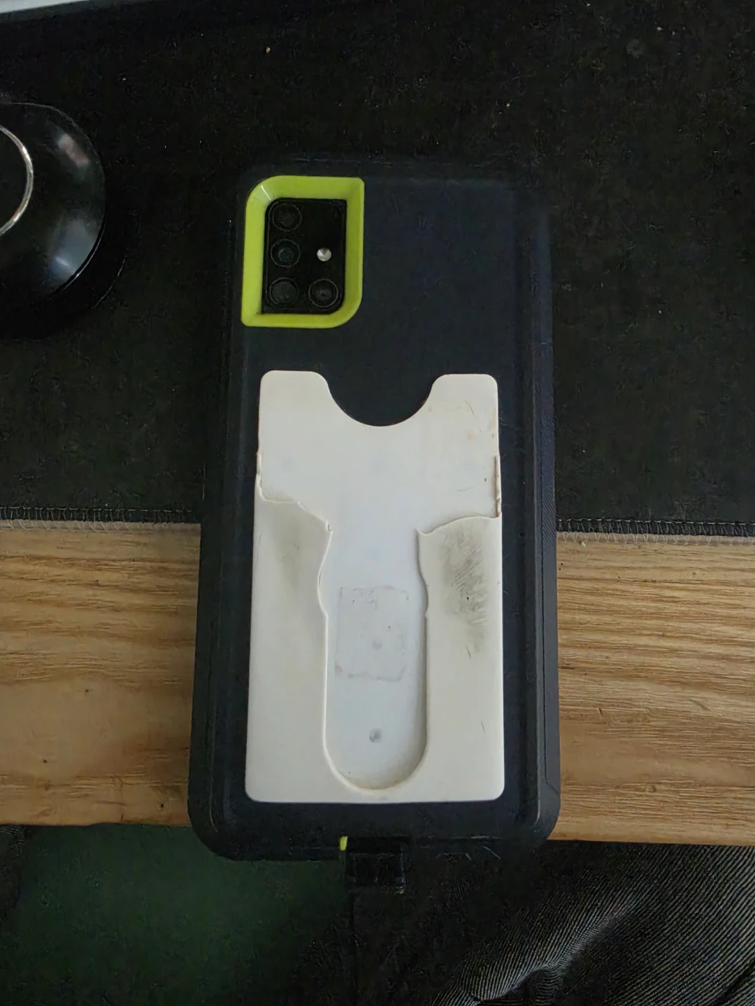Samsung a51 with case - photo 3