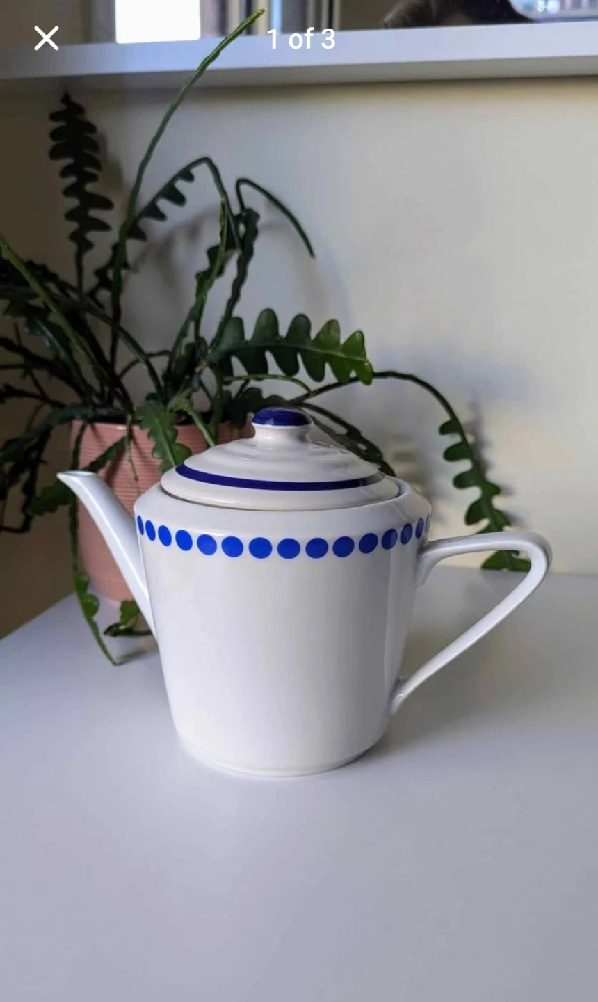 Northland Fine China Polka Dot Tea Pot