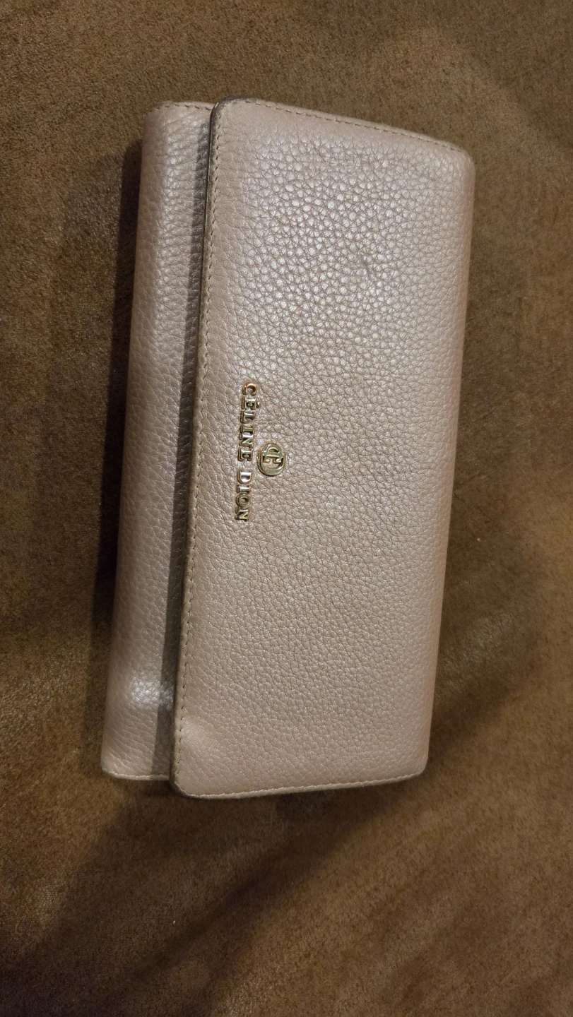Celine Dion pink wallet