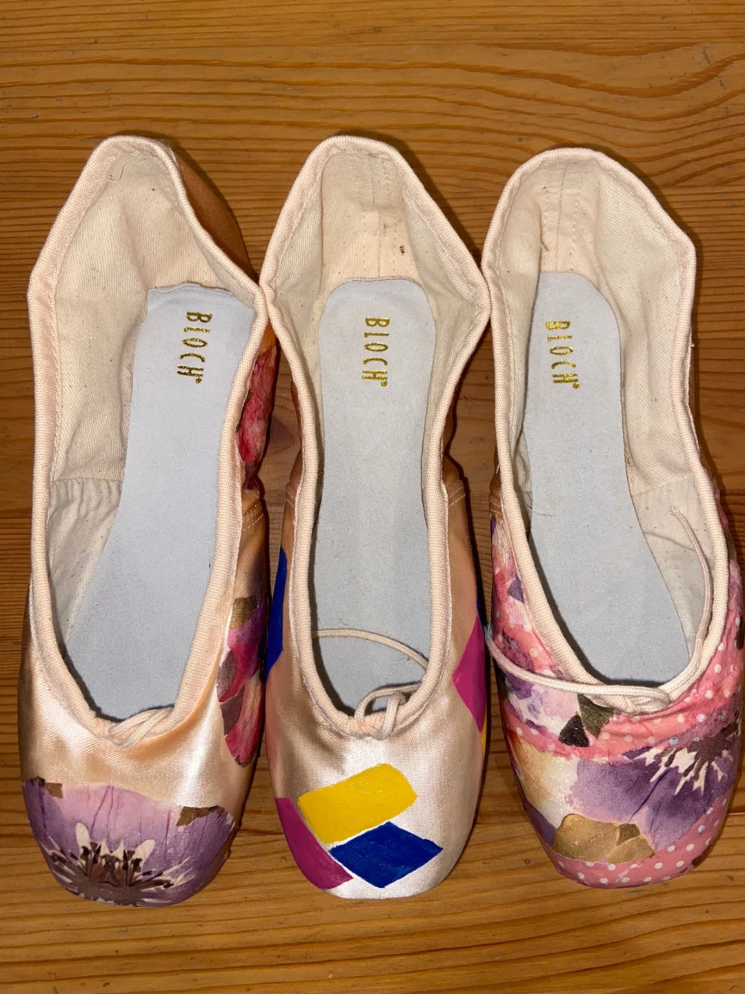 Decorated Pointe Shoes - Assorted Colours & Designs - photo 3