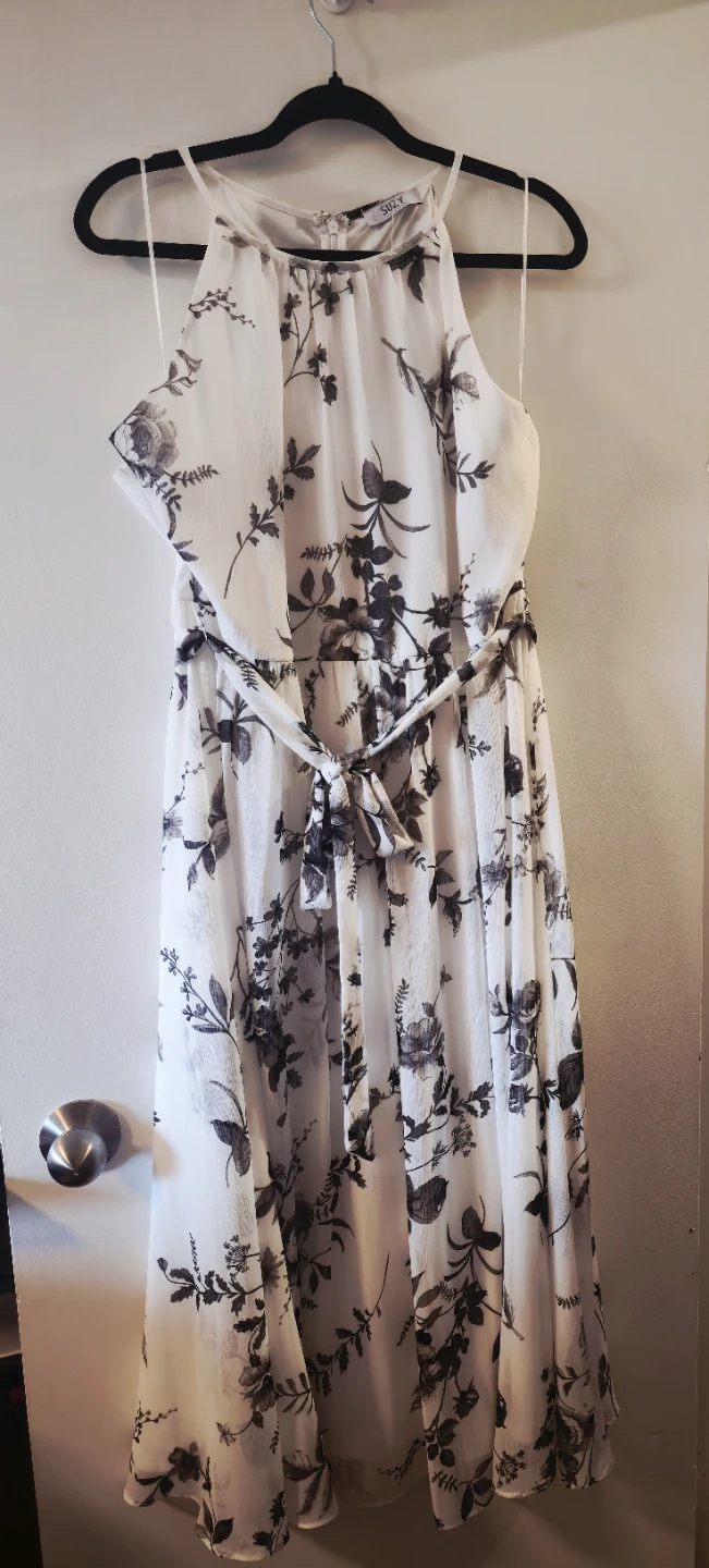 Suzy Shier Floral Halter Dress