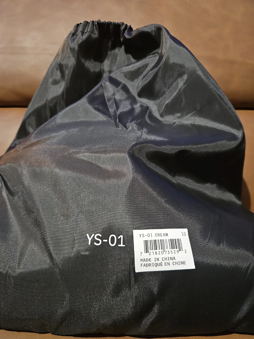 YS-01 Cream Slides Size 10